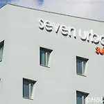 Seven Urban Suites Nantes Centre